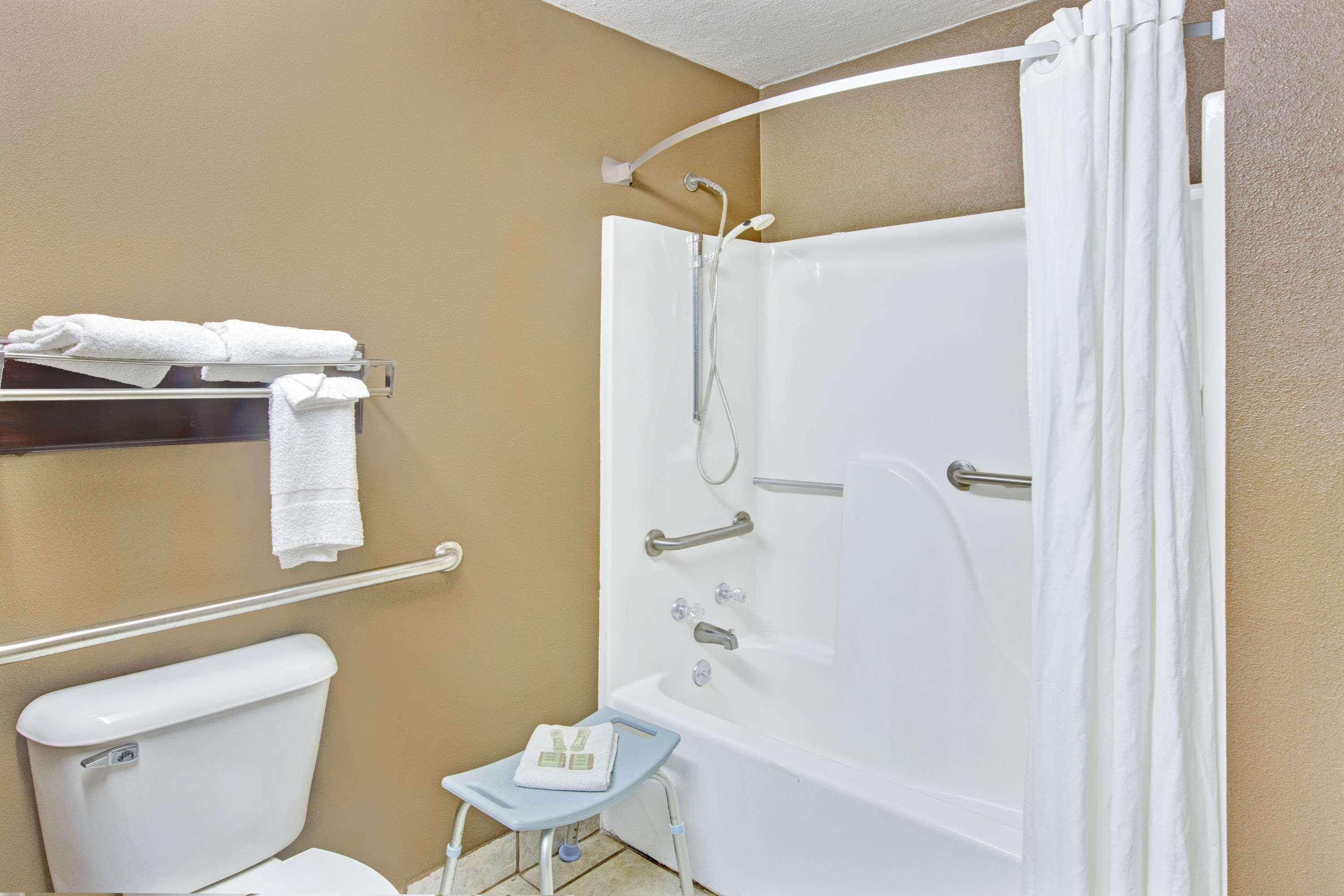 Super 8 By Wyndham Gaffney Hotel Ngoại thất bức ảnh
