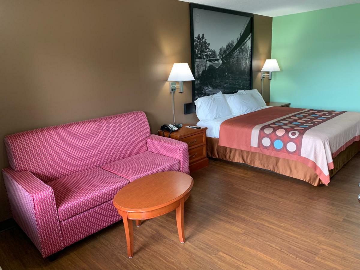 Super 8 By Wyndham Gaffney Hotel Ngoại thất bức ảnh